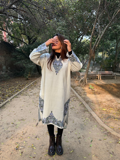 Ivory Ice-Blue Pheran