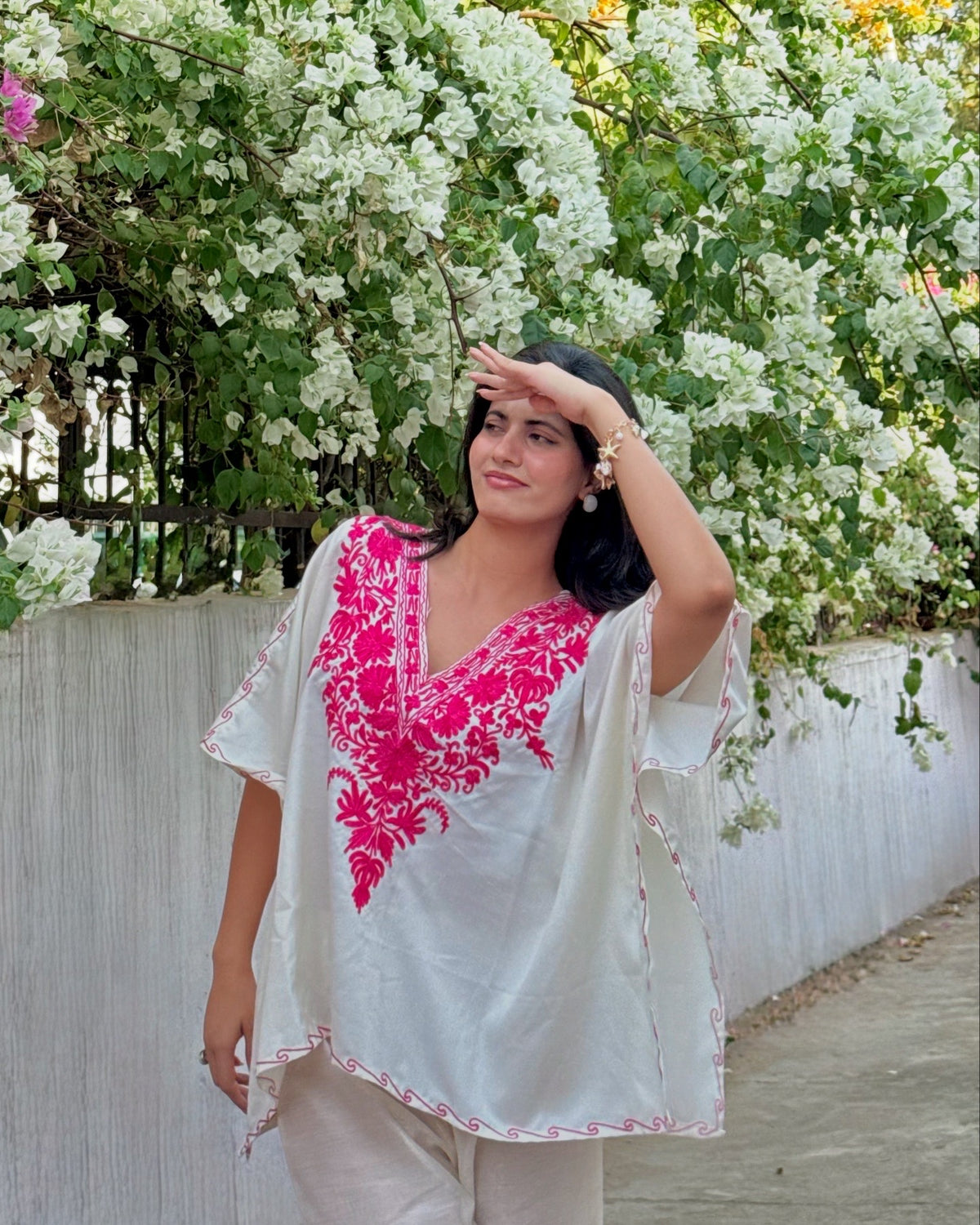 Ivory-pink Kaftan top!