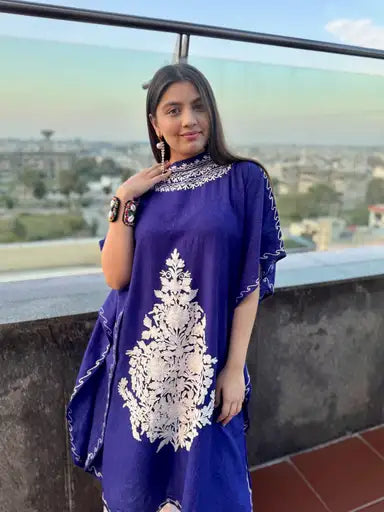 Blue-white high neck Kaftan